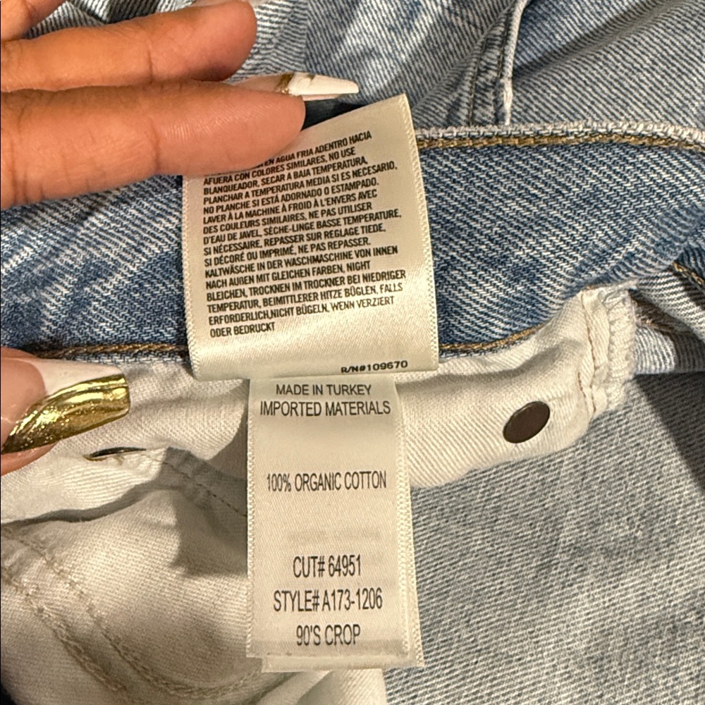 Agolde 90's Cropped Mid Rise Distressed Loose Straight Jeans Size 28 - Picture 9 of 11